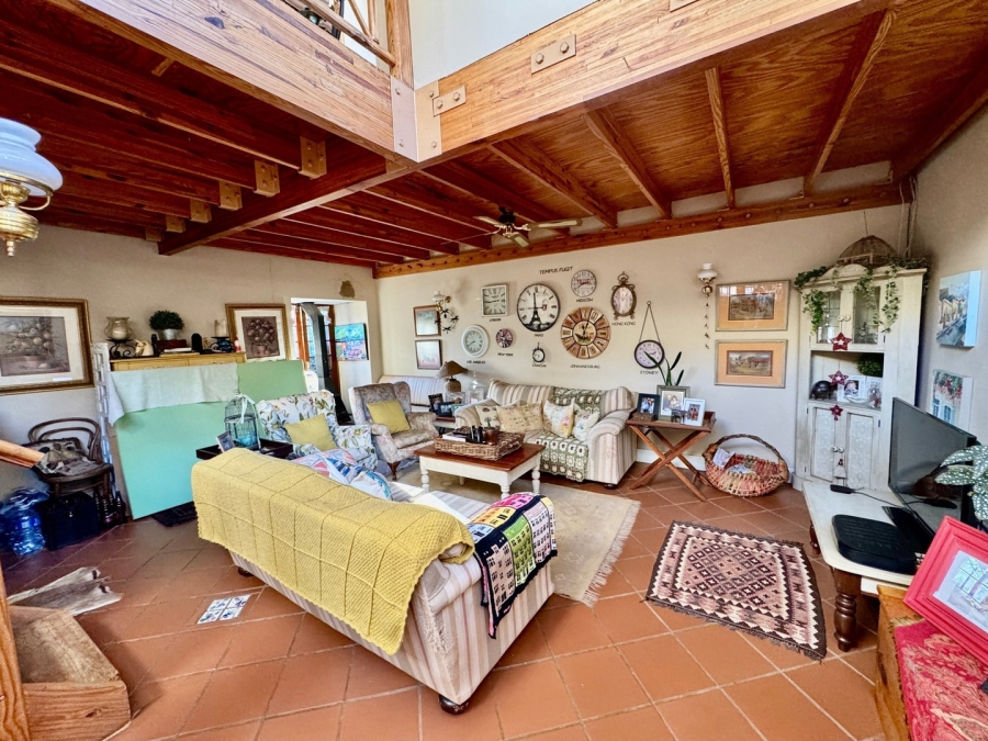 5 Bedroom Property for Sale in Van Der Hoff Park North West